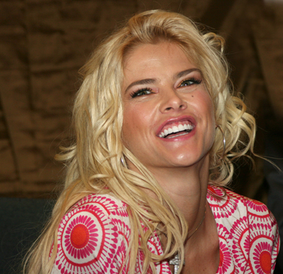 According to reliable sources Anna Nicole Smith's exlawyer sometime lover 