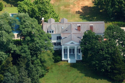 Christie Brinkley - Mansion Up For Sale