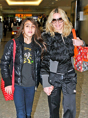 Madonna on Madonna S Daughter Lourdes Is Going To Public School   Celebrific