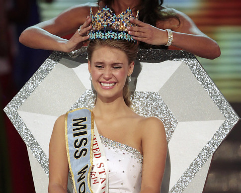 Alexandria Mills- Miss World 2010