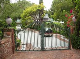 download 11 Top 5 Beverly Hills Celebrity Mansions