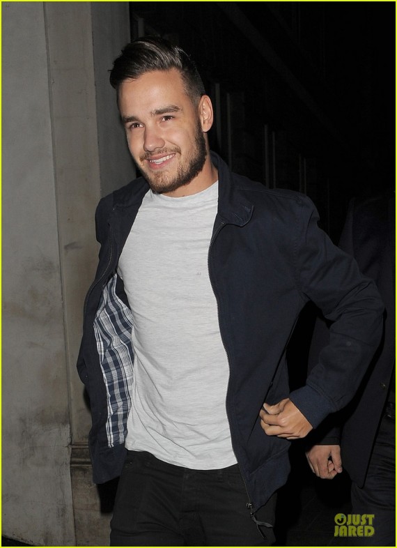 Harry Styles & Liam Payne Meet Up For Dinner in London